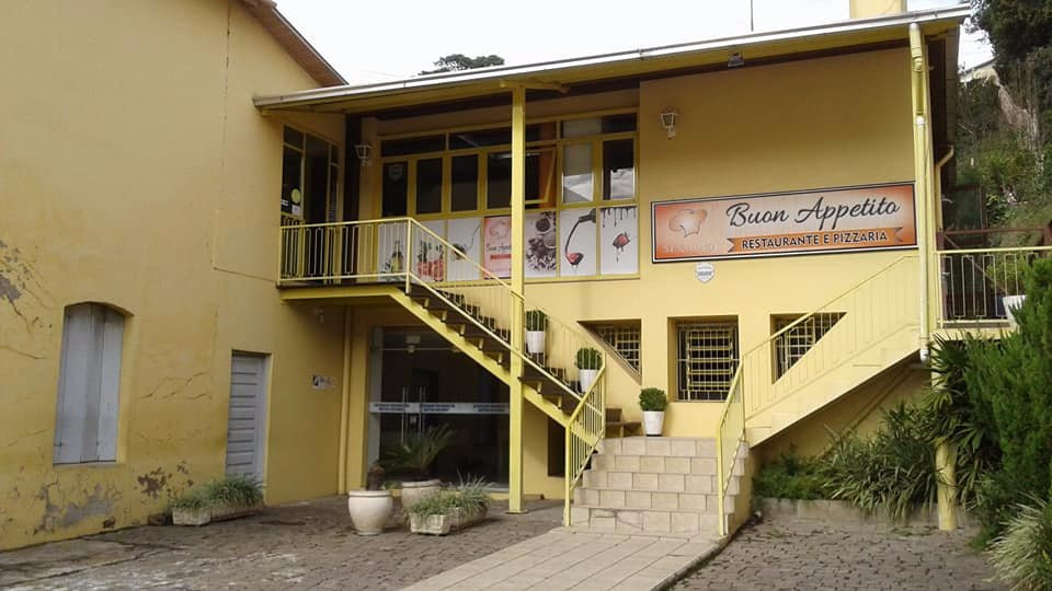 Ipe餐馆和美食-Nellos