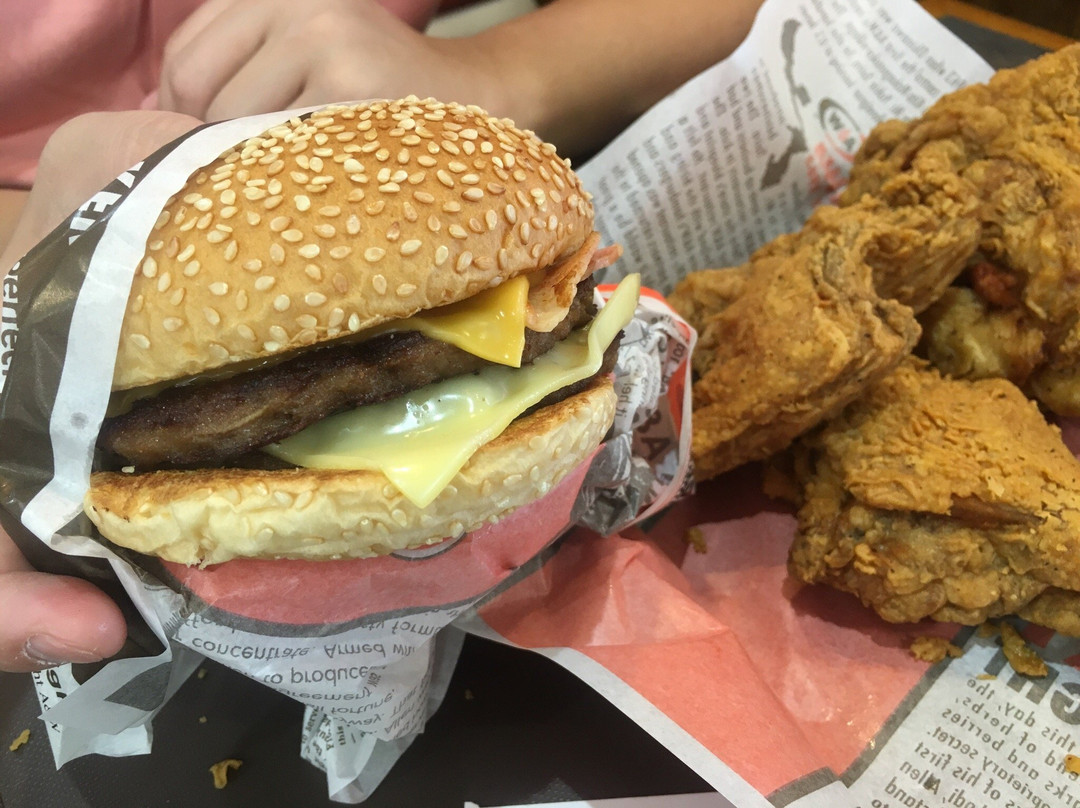 ALL AMERICAN FOOD A＆W泡瀬店