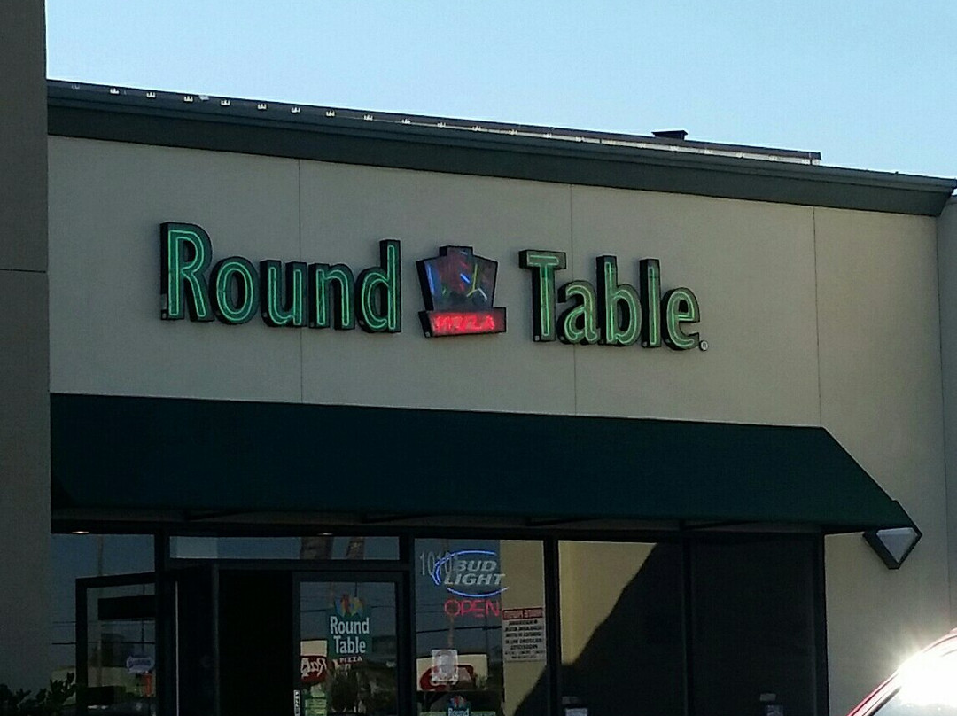 Round Table Pizza