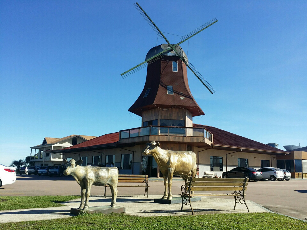 Carambei餐馆和美食-Restaurante Niemeyer