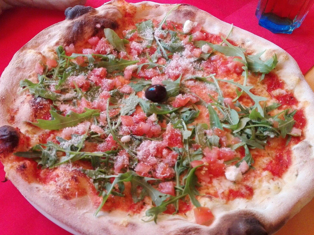 Grabri餐馆和美食-Pizzeria Zara