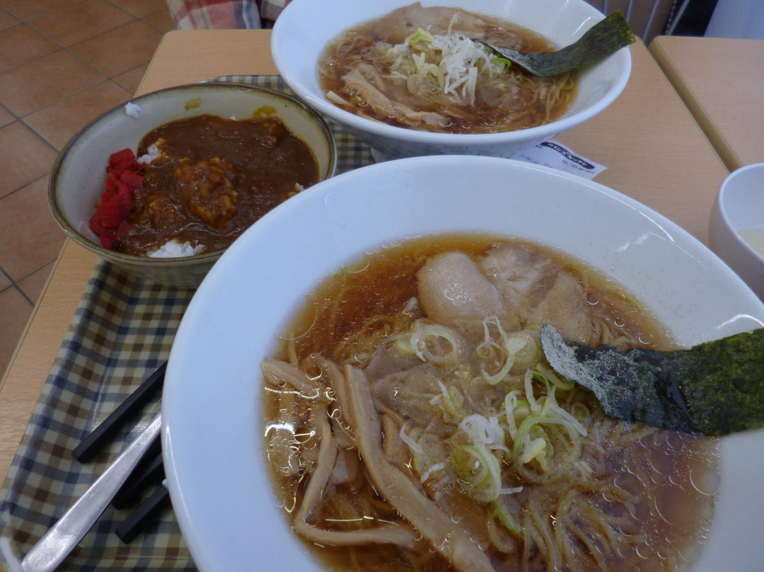 川岛町餐馆和美食-Cainz Kitchen Kawashima Inter