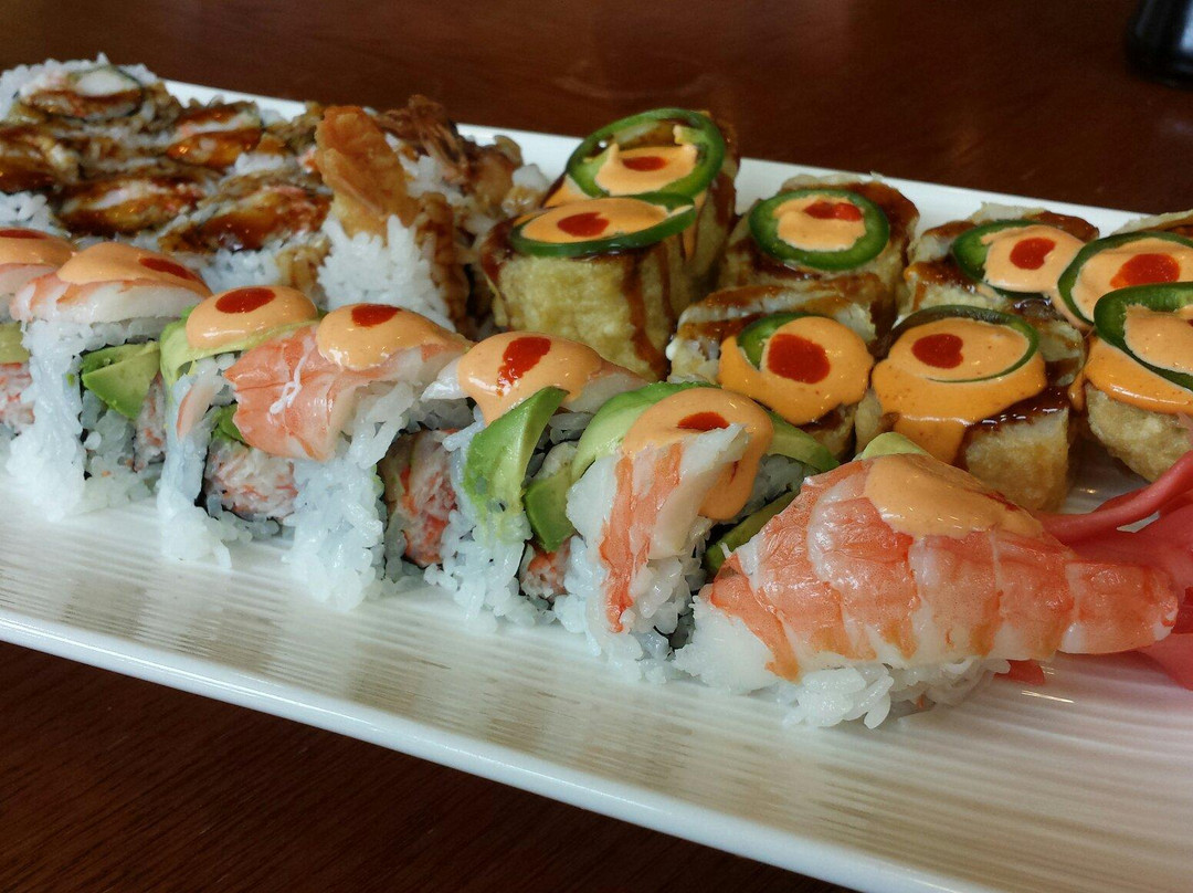 Sushi & Rolls