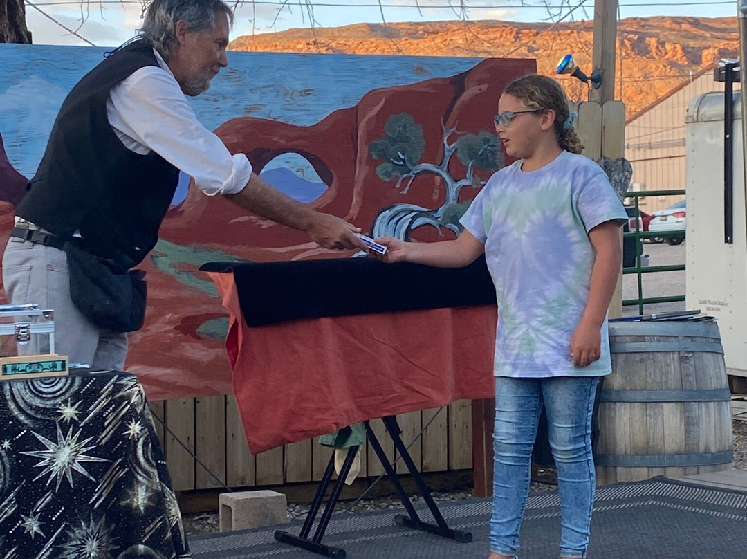 Moab Backyard Theater-莫阿布必去景点