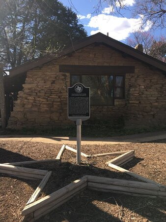 Starlight Canyon主图