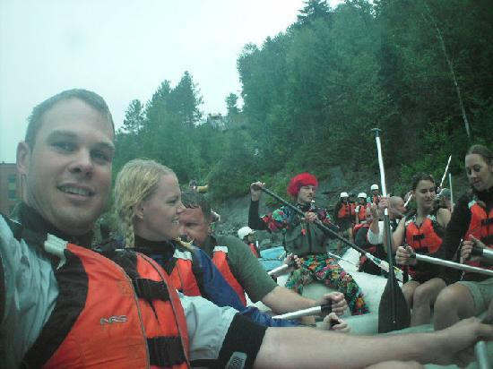 Three Rivers Whitewater Rafting景点图片