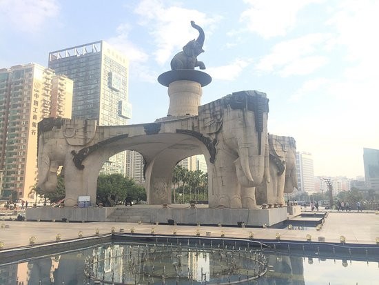 金湖广场景点图片