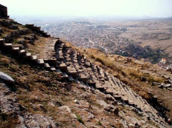 Pergamon Amphitheater景点图片