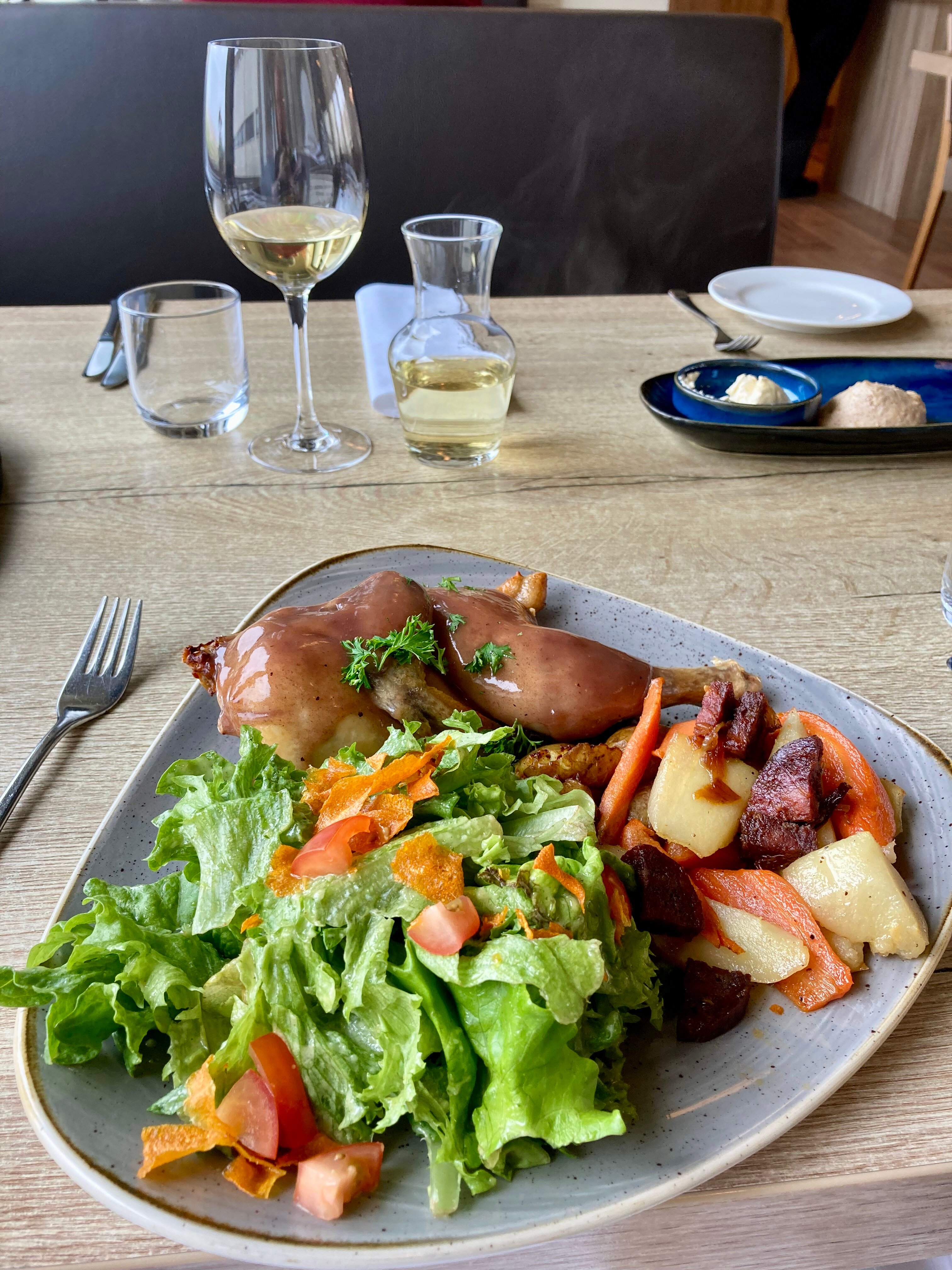 Hótel Laugarbakki-餐饮