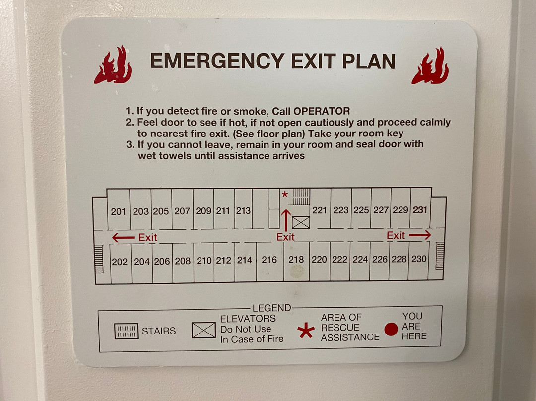 Baymont By Wyndham Mackinaw City主图