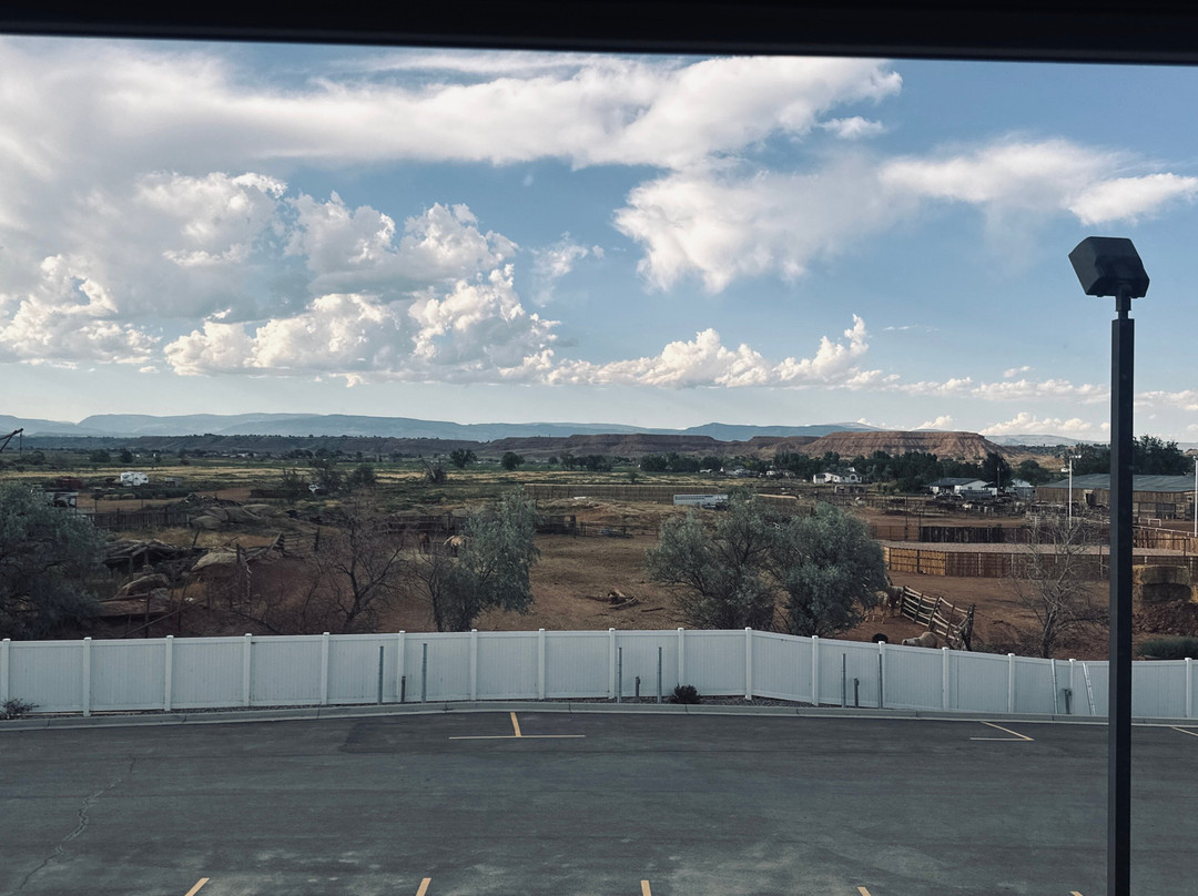 Best Western Plus Landmark Hotel主图