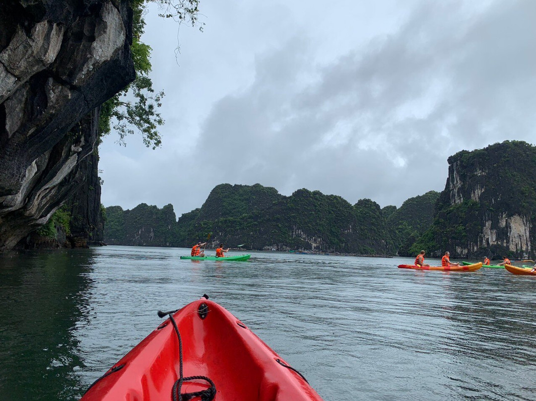 Vietnam Insider Travel-下龙湾必去景点