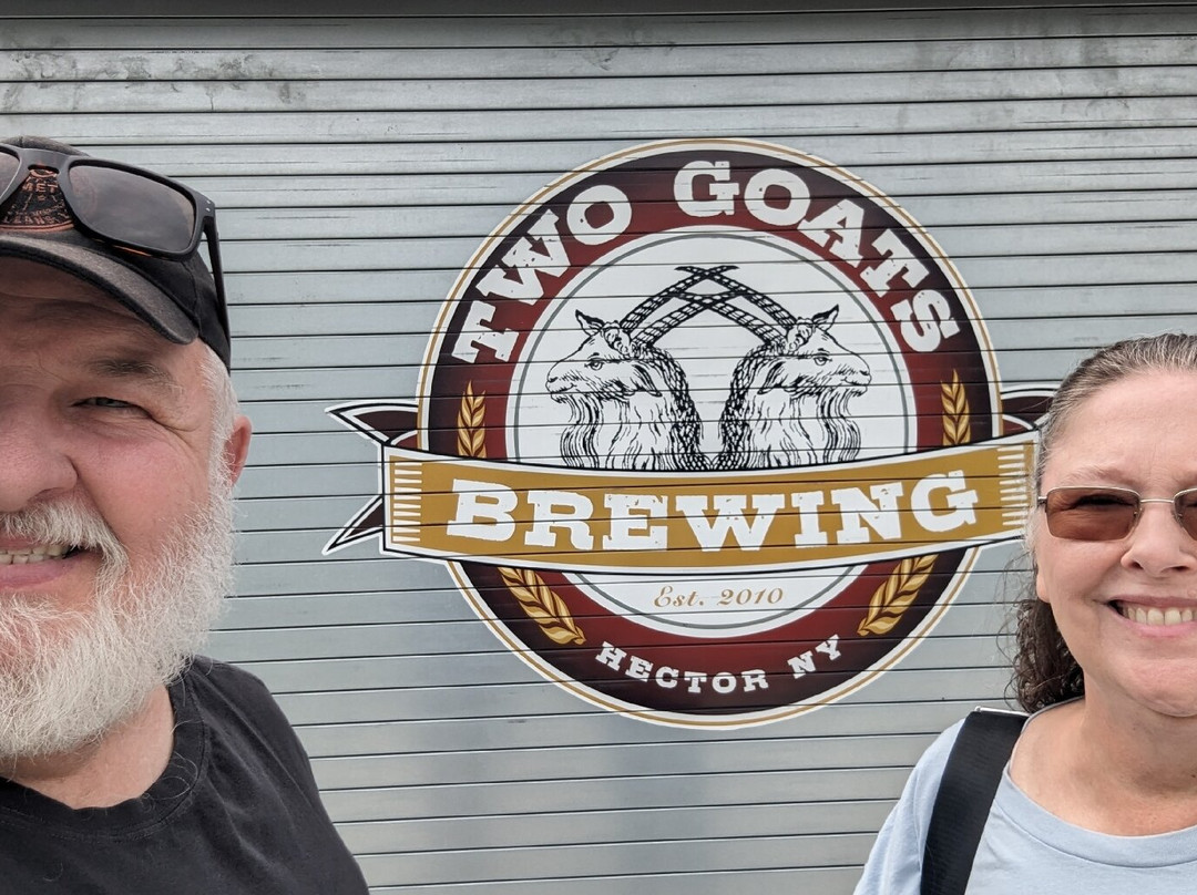 Two Goats Brewing景点图片