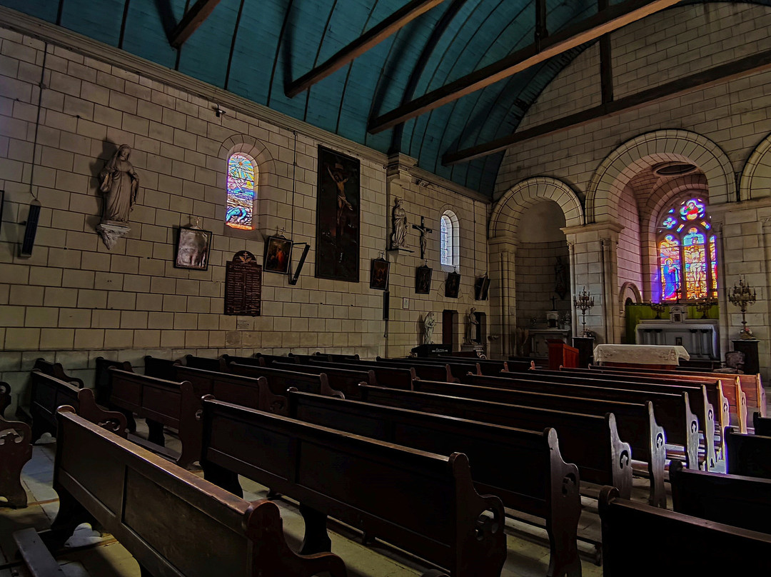 Église Saint-Pierre de Rivarennes-Rivarennes必去景点