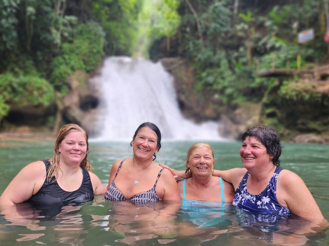 Nick's Tours JA-蒙特戈贝必去景点