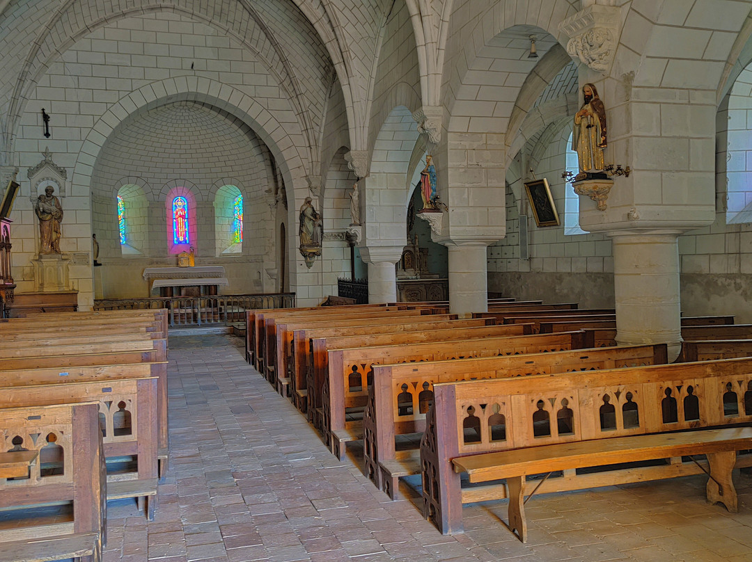Église Saint Romain de Dangé-Saint-Romain景点图片
