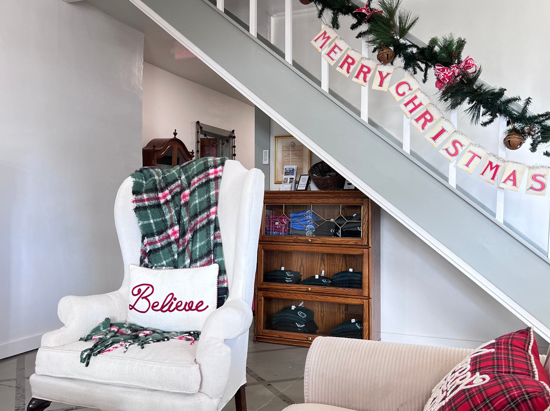 Calico Riverview Inn主图