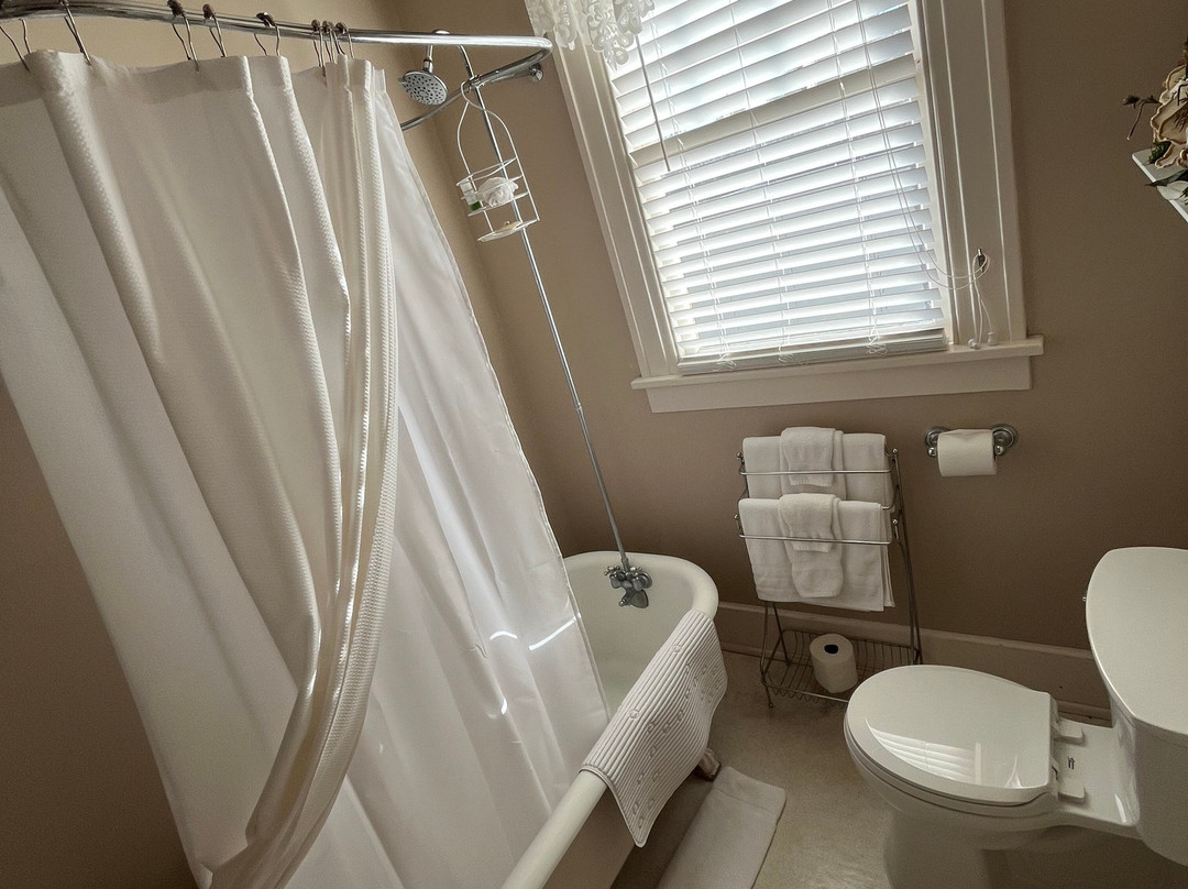 Hinson House Bed and Breakfast主图