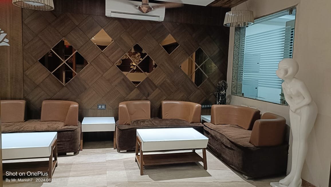 Ranjeet Hotel-官方