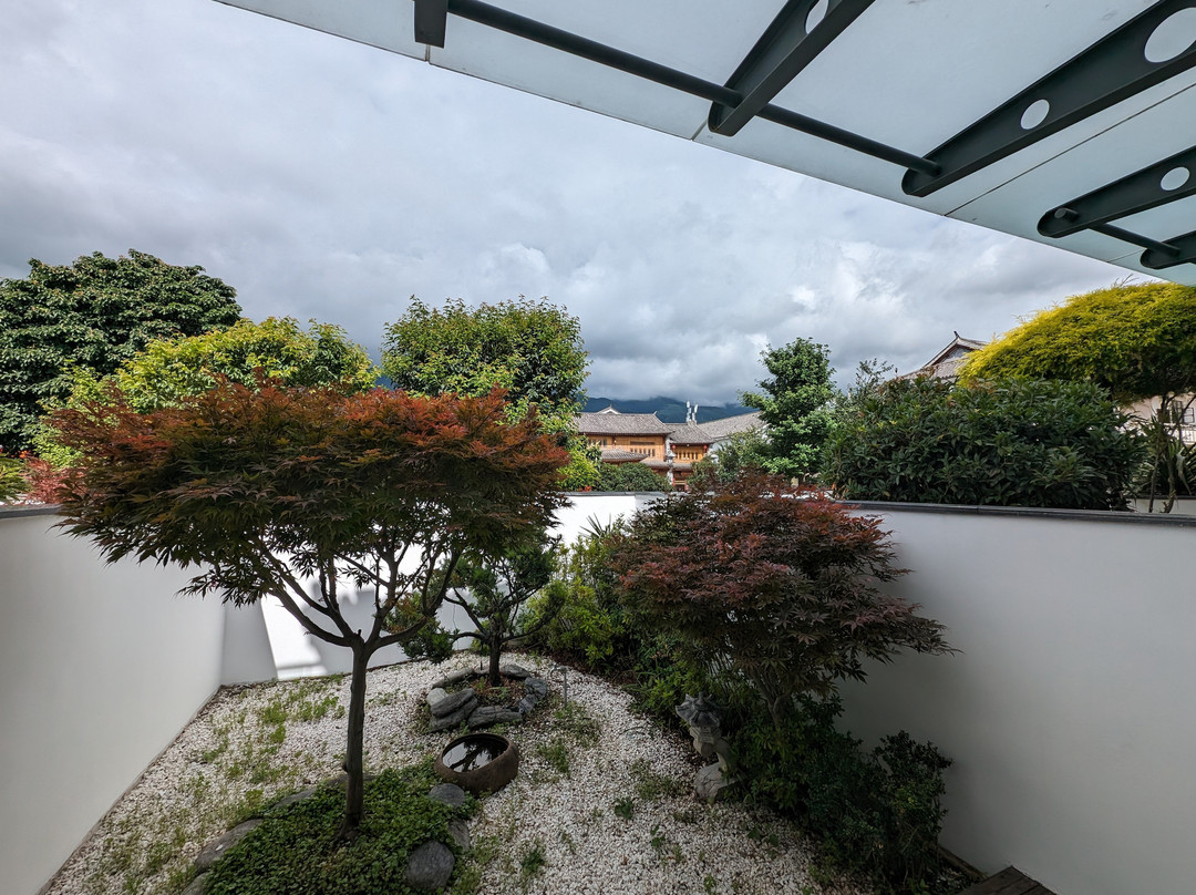 红龙井酒店
