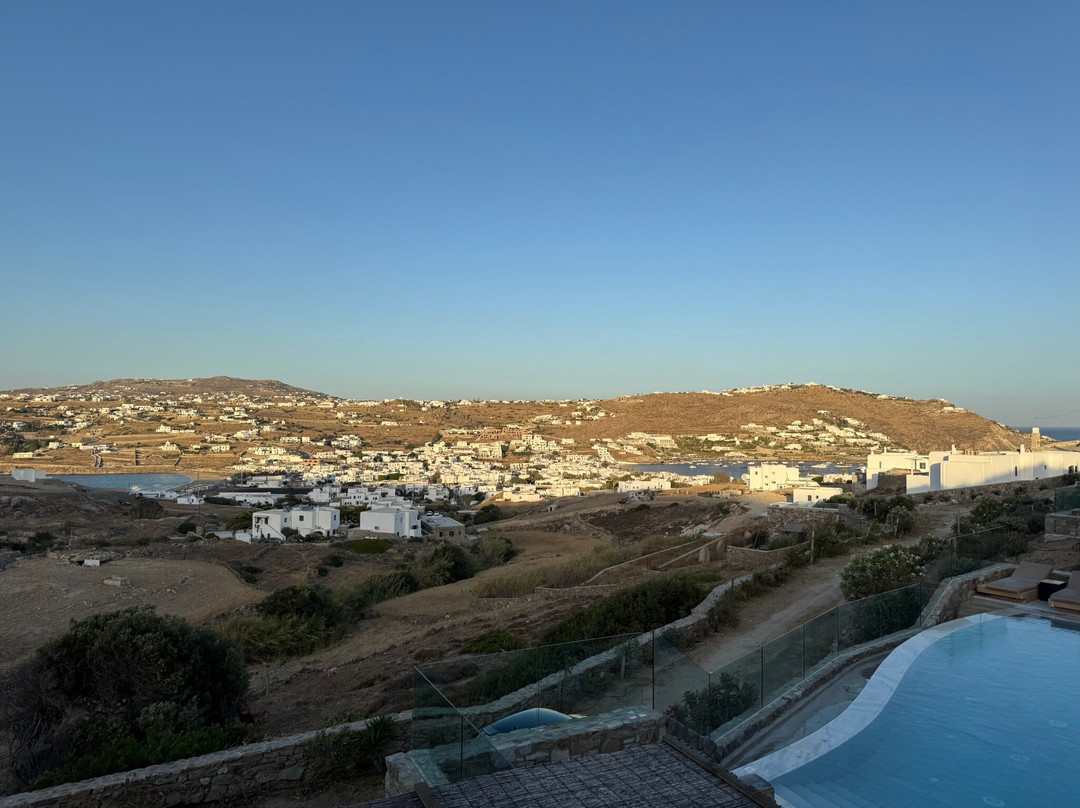 Due Mari Mykonos Suites & Villas