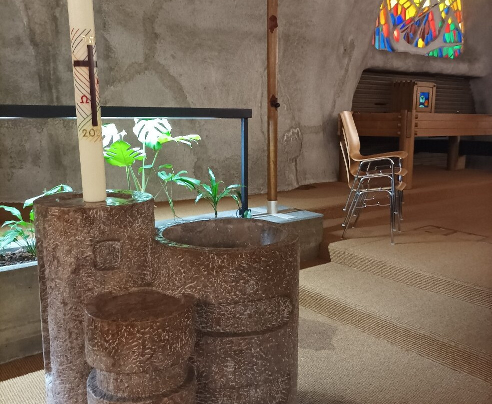 Felsenkirche Eglise St.Michael-Raron必去景点