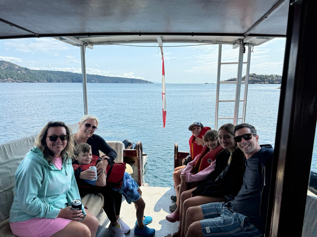 Salish Sea Boating Club-帕克斯维尔必去景点