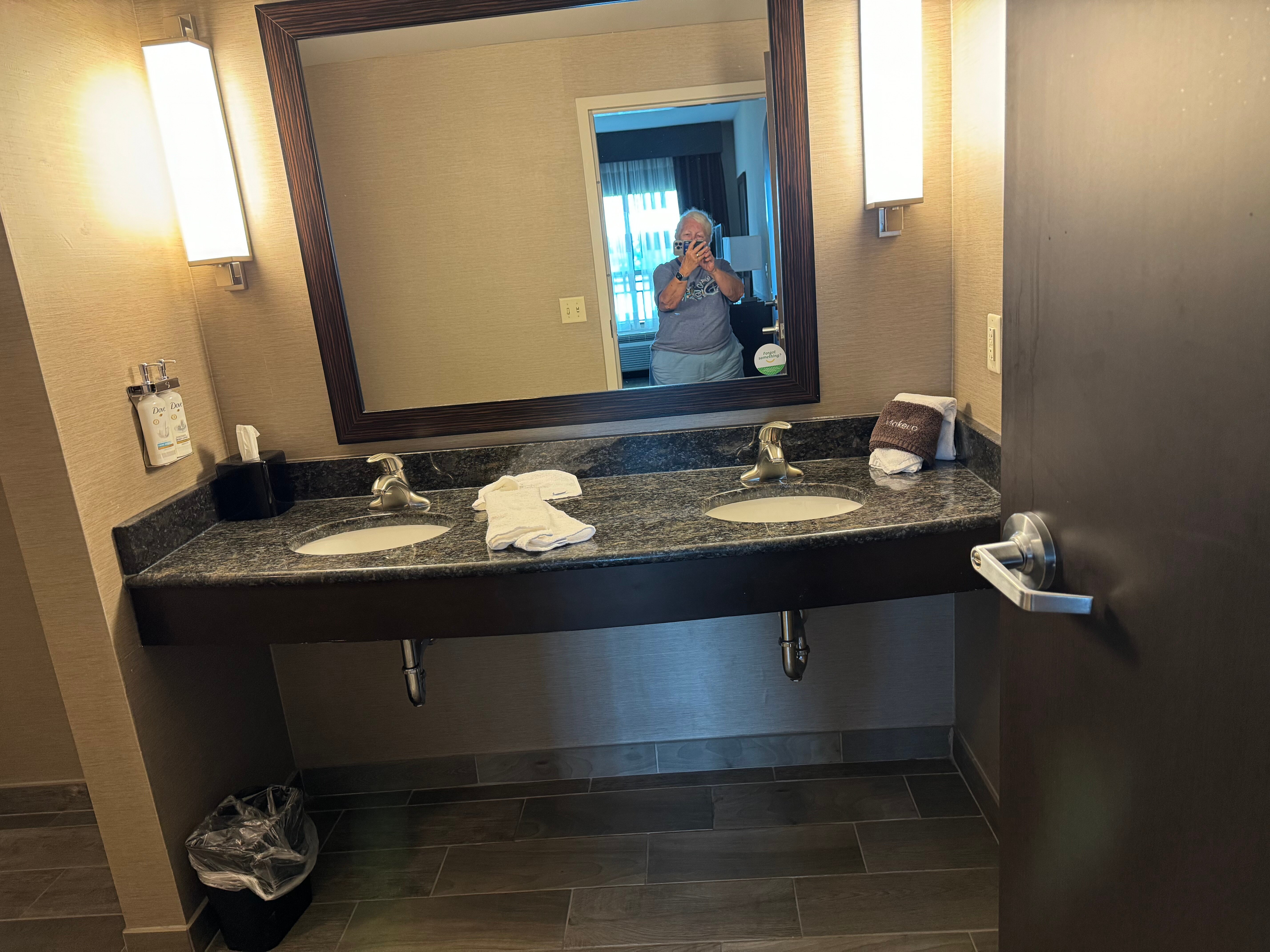 Holiday Inn Owensboro Riverfront By IHG-浴室