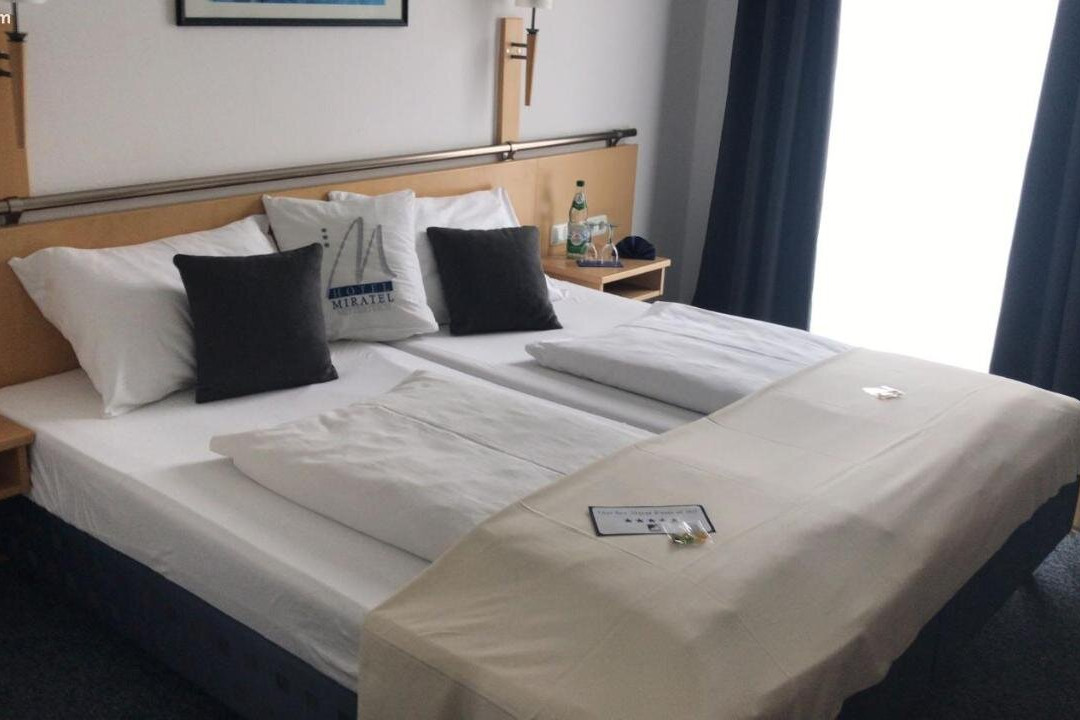 Hotel Miratel主图
