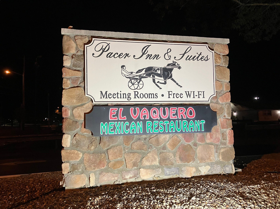 Pacer Inn And Suites主图