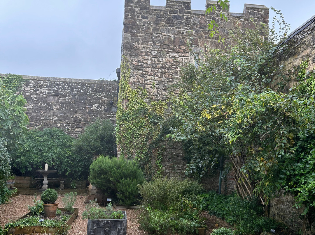 Ypres Tower Museum, Rye Castle景点图片
