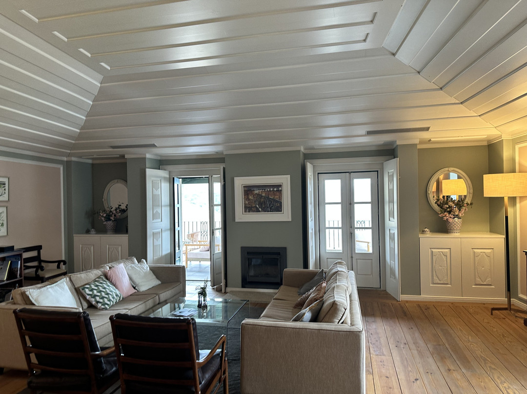 Gricha Vineyard House主图