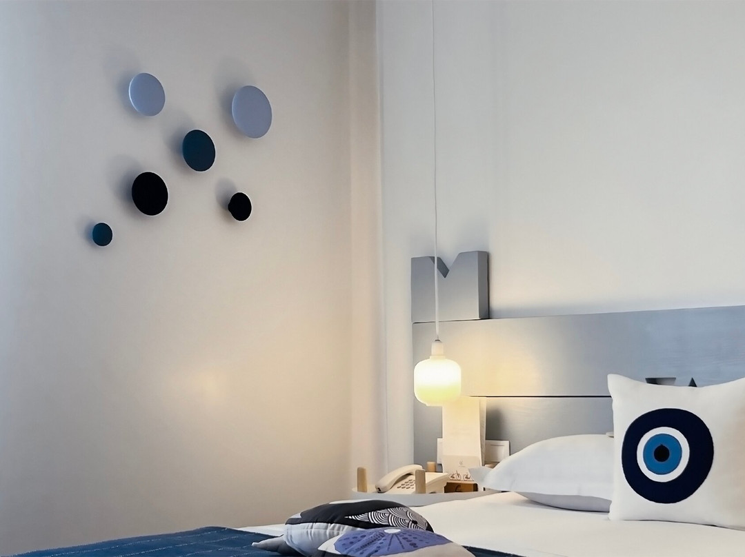 Glaros Petit Hotel主图