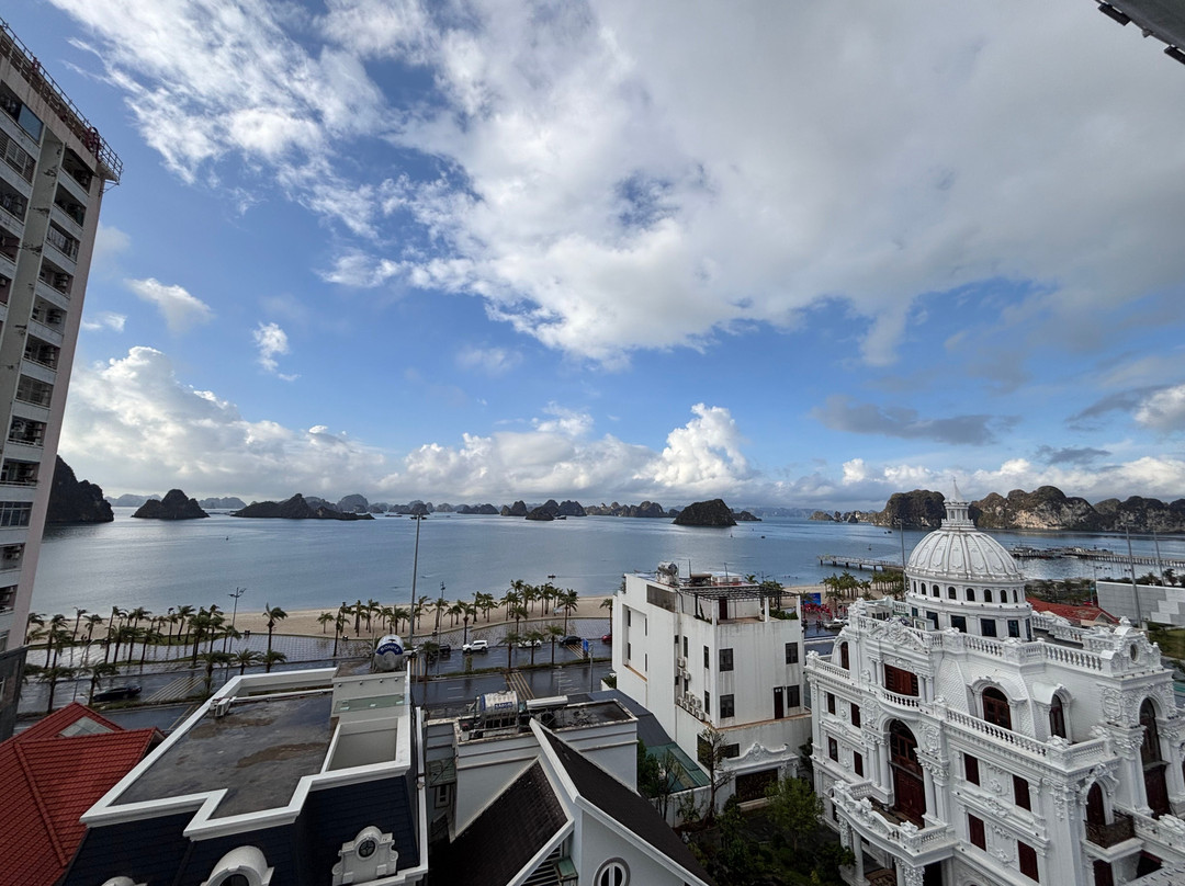 Paddington Hotel Halong Bayview主图