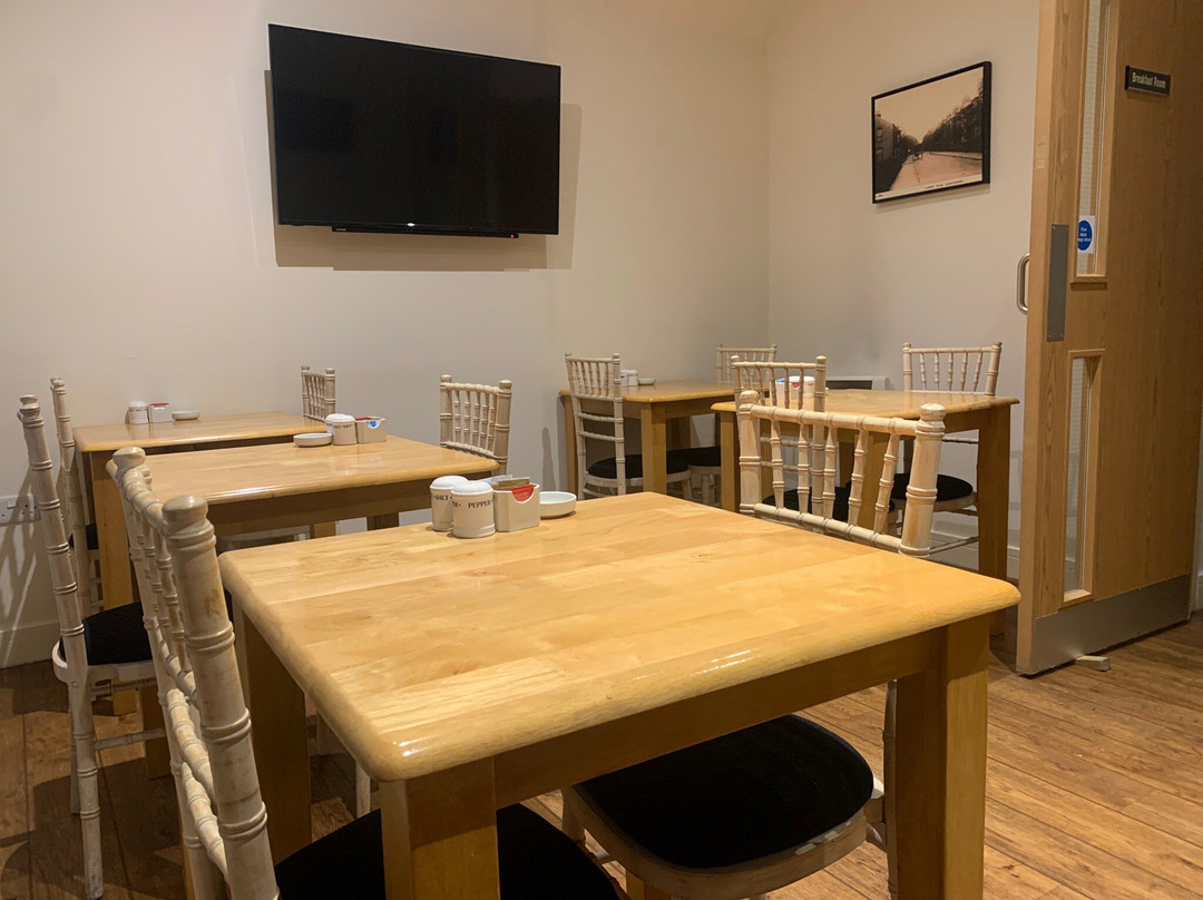 The Burlington Hotel主图