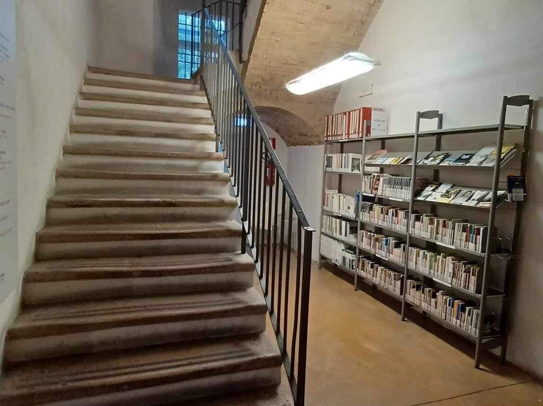 Biblioteca San Giovanni景点图片