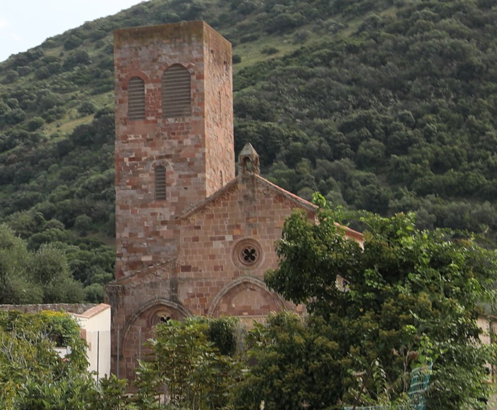Chiesa di San Pietro-博萨必去景点