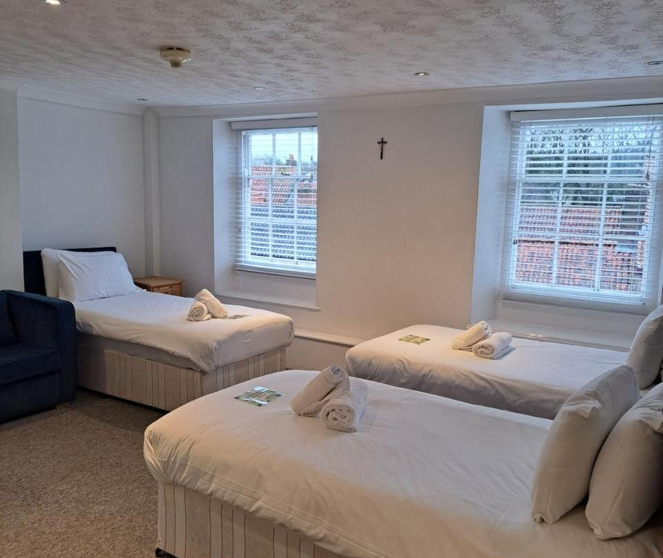 Elmham House - Pilgrim Hotel