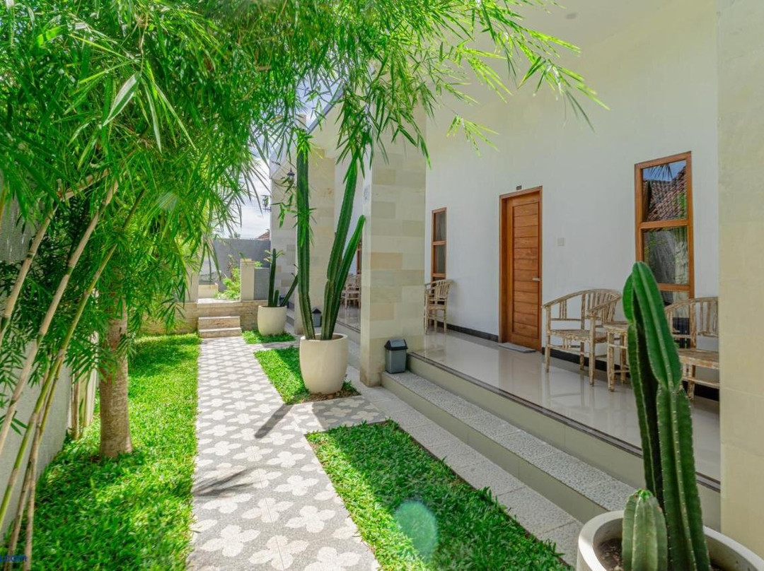 Seven Angels Villa & Hostel