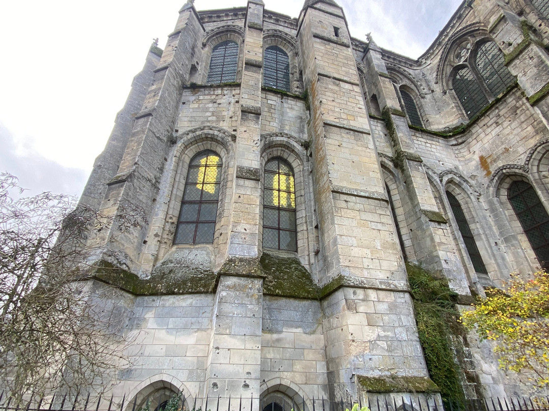 Abbaye St Léger-Soissons必去景点