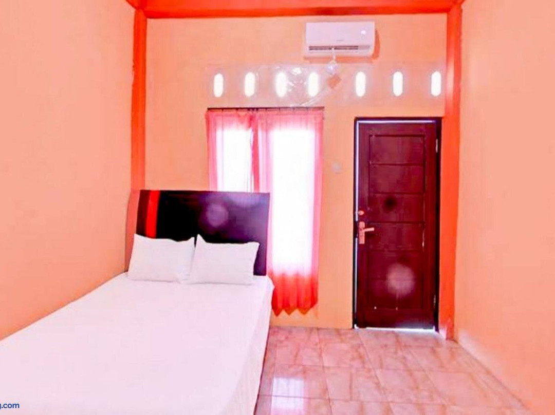 Oyo Life 92847 Penginapan Muslim Walker