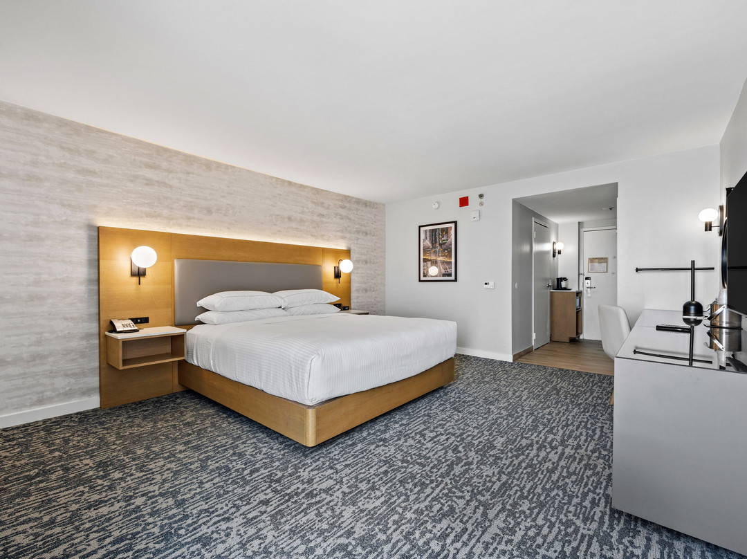 肯尼迪机场逸林酒店主图