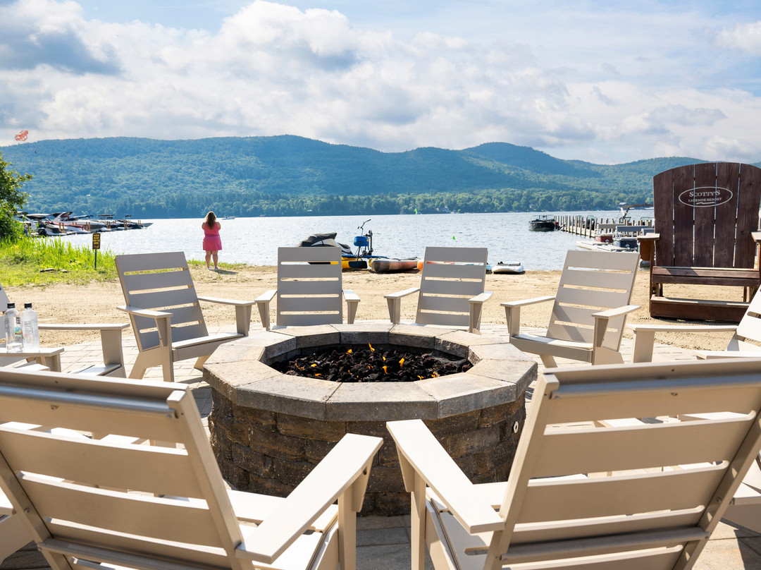 Scotty's Lakeside Resort