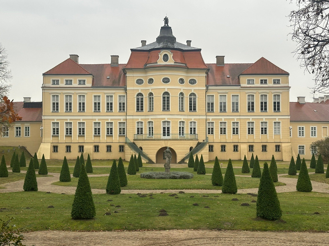 Rogalin Palace景点图片