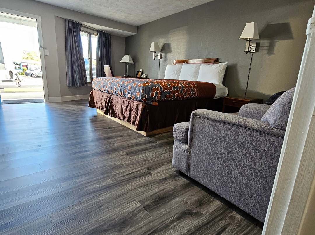 Royal Inn Motel主图