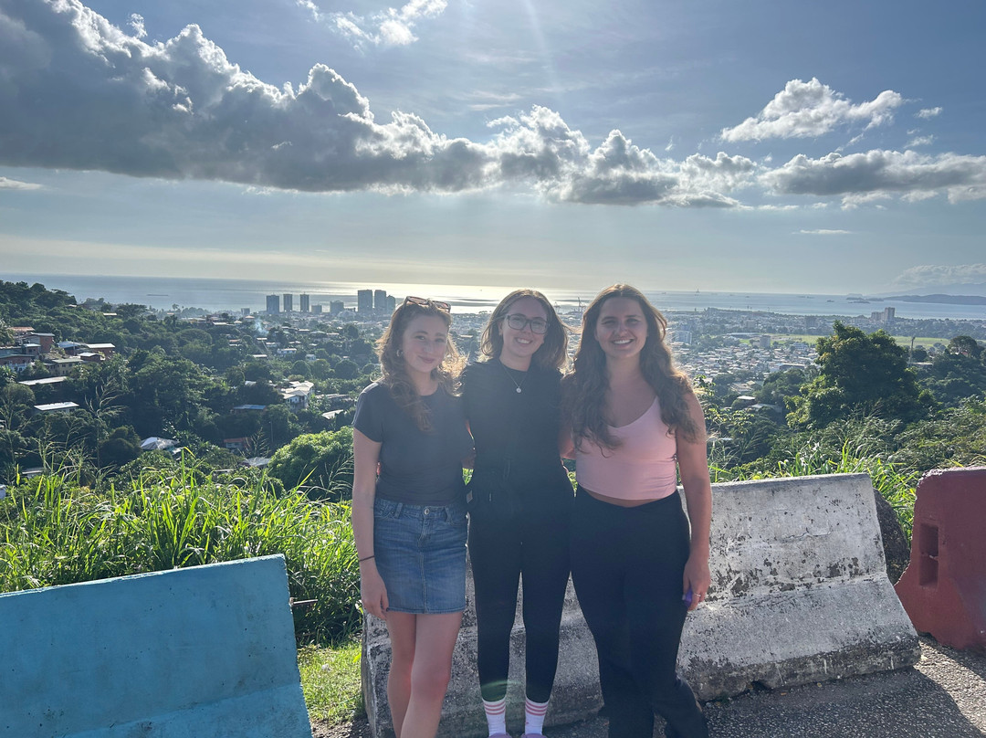 Alec Taxi Service TTT-西班牙港必去景点