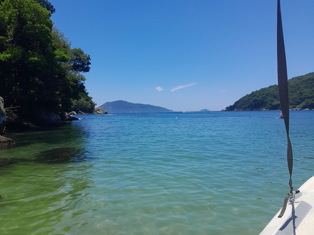 Caiçara Beach Ilhabela-伊利亚贝拉必去景点