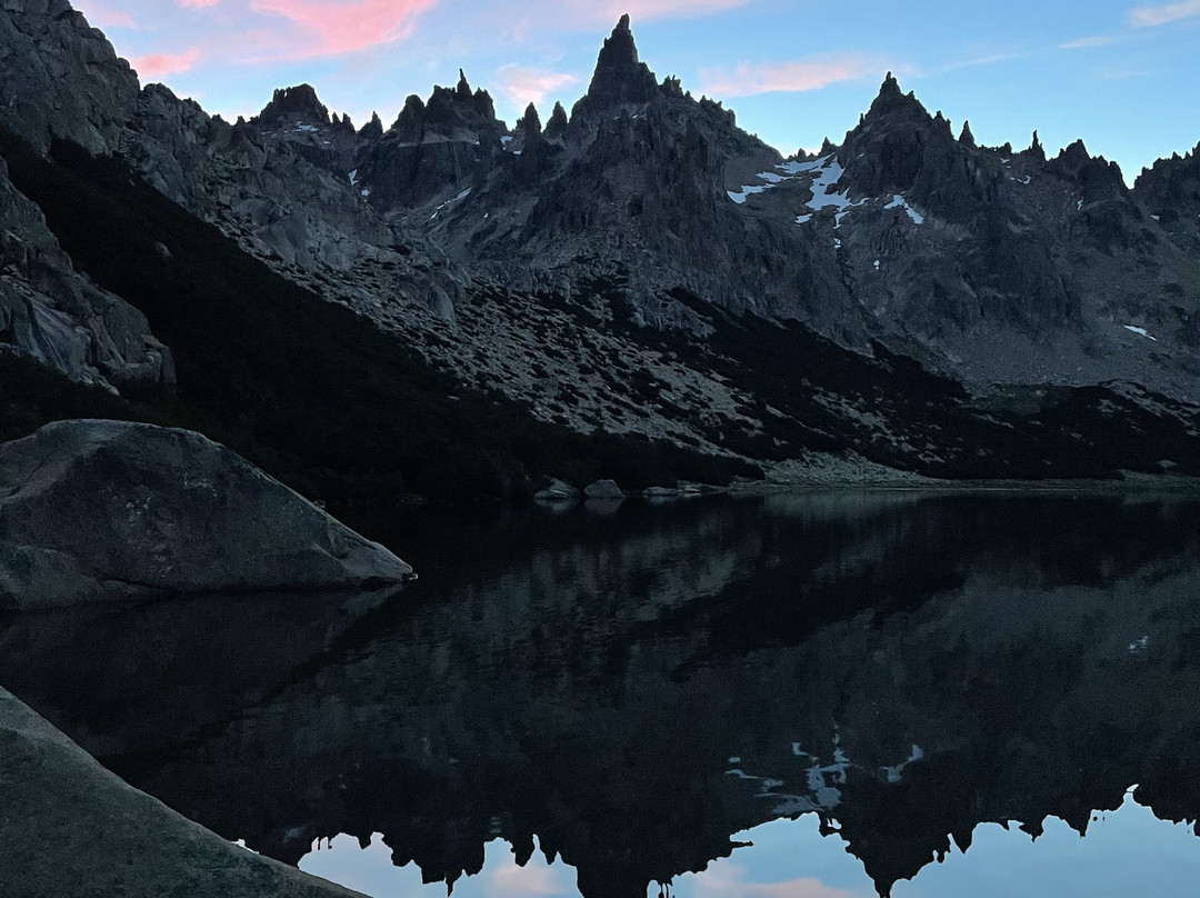 Refugio Frey-圣卡洛斯-德巴里洛切必去景点