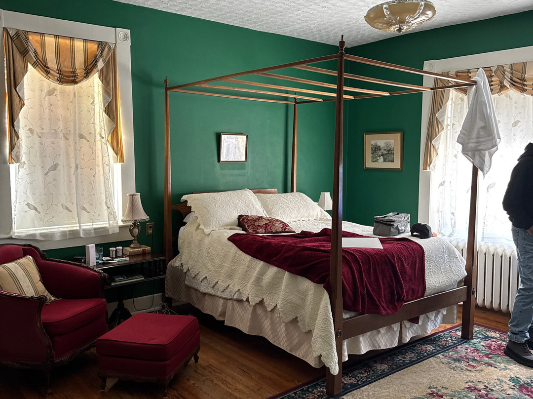 Carriage Inn Bed and Breakfast主图
