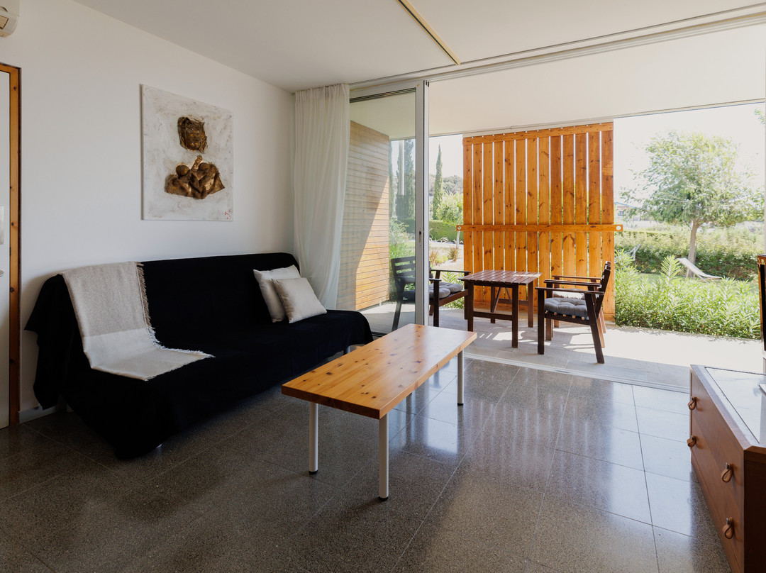 Art By Praxis Apartments主图